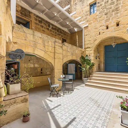 Guest house 8 - Couples X 2 By Solea Gharb (Gozo)